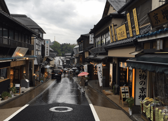 cheapest time to travel to japan reddit