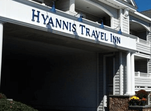 hyannis travel inn