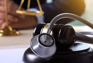 medical lawyer salary